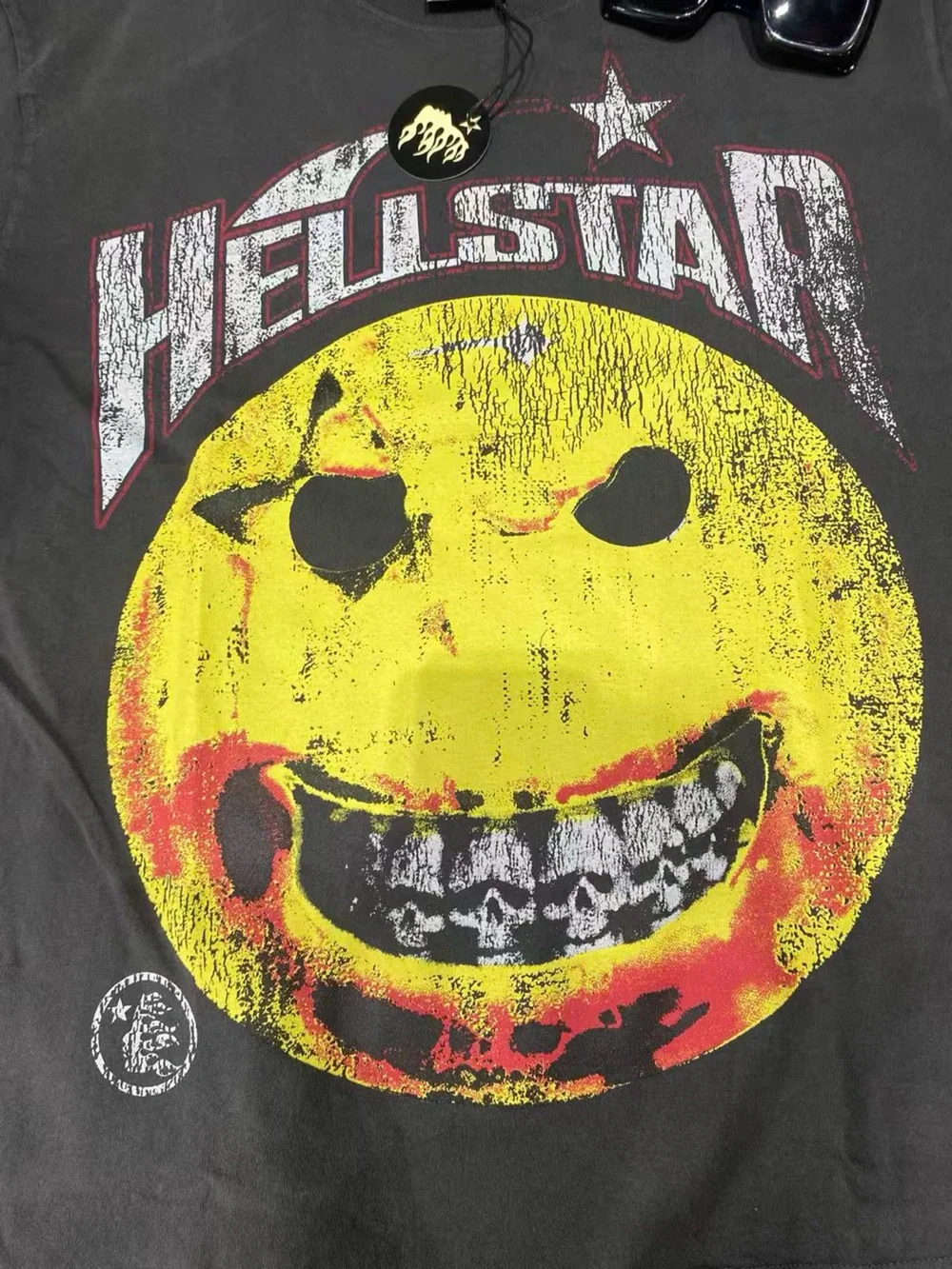 Hellstar Graphic Tee Vintage Wash Black - NWT - Picture 2 of 3